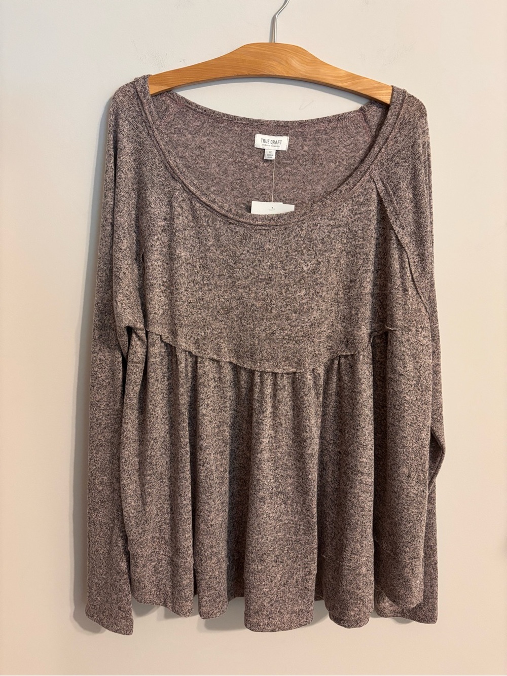 True Craft NWT Heather Ash Pink lightweight sweater